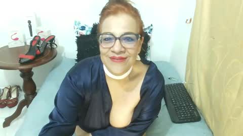 madame_desire_ online show from 25, 4, 2026