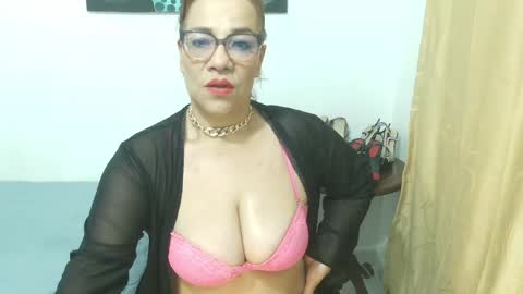 madame_desire_ online show from 15, 5, 2026