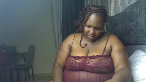 Snapshot of madame_pleasure40 chatting on 14, 5, 2026 madame_pleasure40 online show from 14, 5, 2026