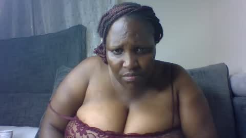 Snapshot of madame_pleasure40 chatting on 14, 5, 2026 madame_pleasure40 online show from 14, 5, 2026