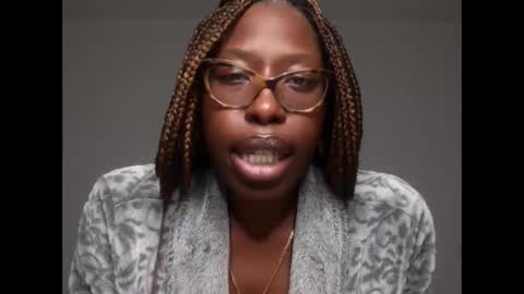 YourMadamIndigo online show from 5, 1, 2025