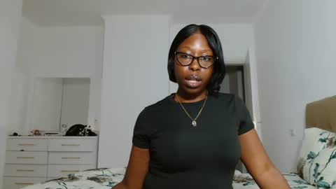 YourMadamIndigo online show from 6, 11, 2025