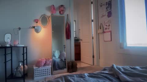 Snapshot of maddieblair1 chatting on 11, 2, 2026 maddieblair1 online show from 11, 2, 2026