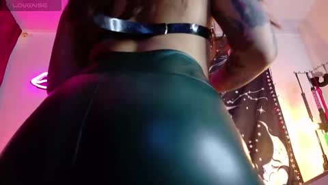 Snapshot of maddilust chatting on 25, 2, 2026 Miss Lust online show from 25, 2, 2026