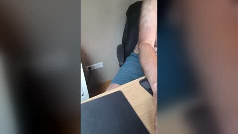 Snapshot of maddinho2017 chatting on 17, 6, 2026 Maddinho2017 online show from 17, 6, 2026