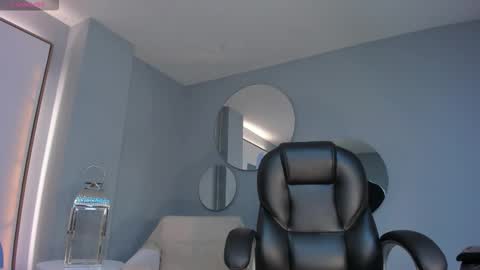 Maddison online show from 7, 11, 2025