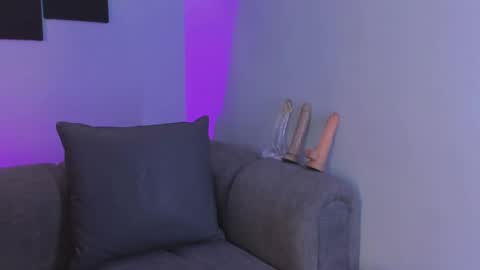 Maddy  online show from 11, 2, 2025