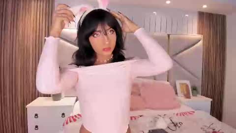 Snapshot of maddy_xoxo_hot chatting on 20, 9, 2025 Maddy online show from 20, 9, 2025