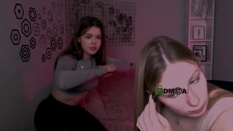 Snapshot of maddycats chatting on 30, 11, 2025 maddycats online show from 30, 11, 2025