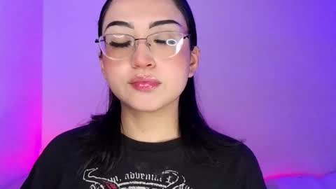   Please followme and rate me your thumbs up online show from 16, 9, 2025