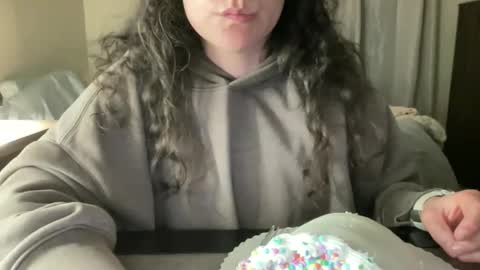 maddyhasyummypussy online show from 5, 3, 2026