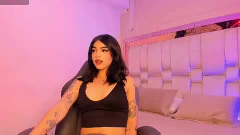  BELLA  online show from 30, 6, 2026