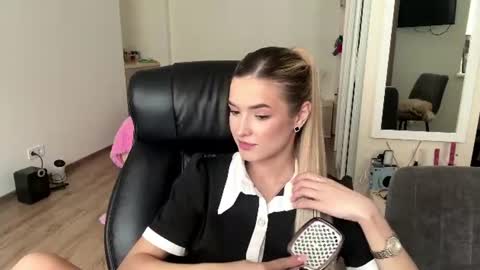 Alisa online show from 14, 7, 2026