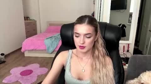 Alisa online show from 15, 7, 2026