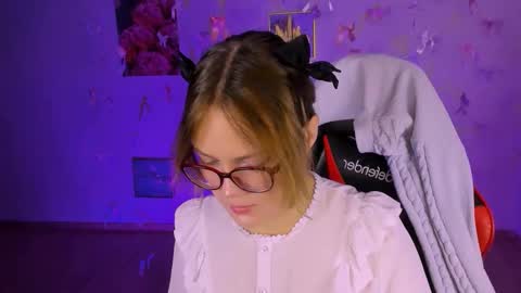 Madeline online show from 17, 11, 2025