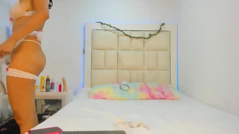 madeline_js online show from 13, 10, 2025