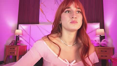 Snapshot of madeline_sweet_ chatting on 2, 3, 2026 Madeline online show from 2, 3, 2026