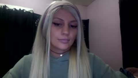 Snapshot of madelinevalentine chatting on 9, 11, 2025 madeline online show from 9, 11, 2025