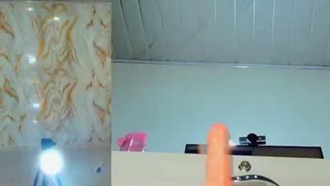 Snapshot of madison_funny chatting on 22, 6, 2026 madison_funny online show from 22, 6, 2026