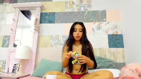 madison_huff online show from 22, 2, 2025