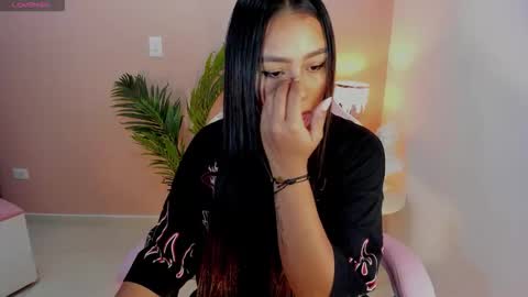 Snapshot of madison_montes chatting on 21, 10, 2025 madison montes online show from 21, 10, 2025