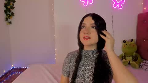 Snapshot of madison_pettis1 chatting on 8, 11, 2025 Madison online show from 8, 11, 2025