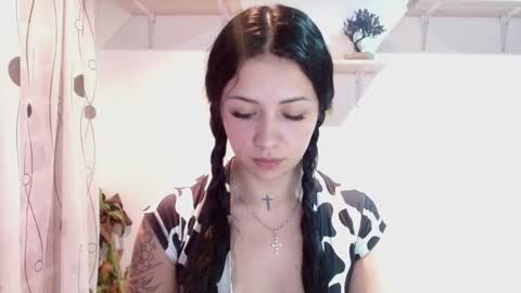 Madison Cambel online show from 11, 12, 2024
