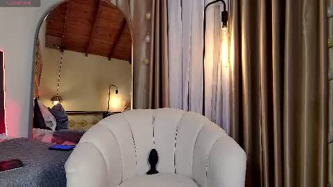 Snapshot of madissonone1 chatting on 19, 7, 2026 MADISSOONE online show from 19, 7, 2026