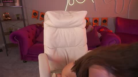 Snapshot of madissonsoft chatting on 30, 10, 2025 madissonsoft online show from 30, 10, 2025