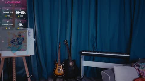 Alice online show from 11, 11, 2025