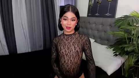 Snapshot of madonnajhonson chatting on 25, 10, 2025 madonnajhonson online show from 25, 10, 2025