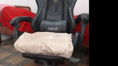 Snapshot of maduro_hot123 chatting on 9, 12, 2024 geminis hot online show from 9, 12, 2024