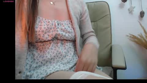 Snapshot of madyqueen chatting on 28, 2, 2025 Mara online show from 28, 2, 2025