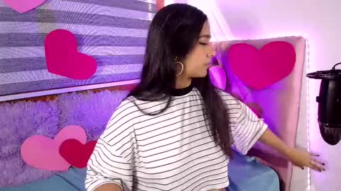 Snapshot of maeena chatting on 19, 2, 2025 maeena online show from 19, 2, 2025