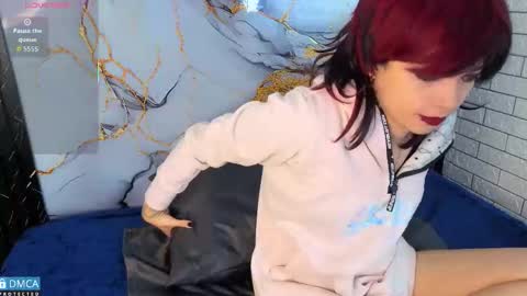 maevekuro online show from 22, 11, 2025