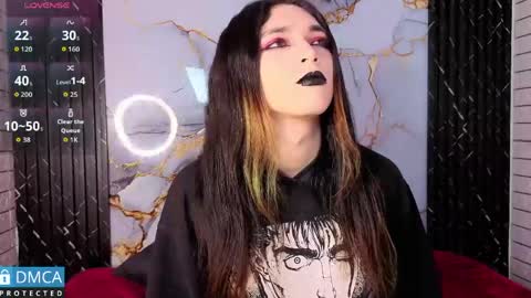 maevekuro online show from 27, 5, 2026