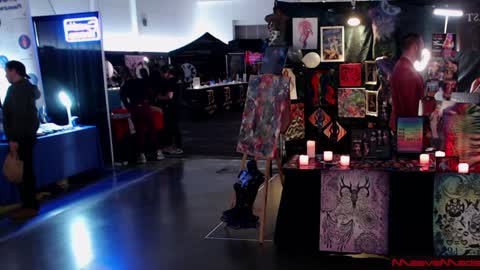 Meaves online show from 1, 2, 2025