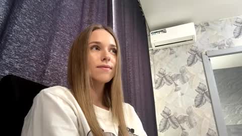 Snapshot of mafaldatefera chatting on 2, 3, 2026 Sara online show from 2, 3, 2026