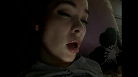 magggg658318 online show from 1, 2, 2025