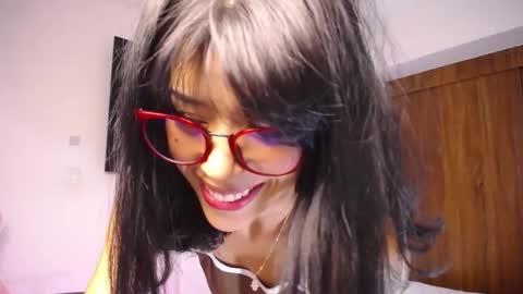 Snapshot of maggie_raver chatting on 10, 11, 2025 maggie online show from 10, 11, 2025