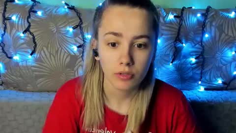 Snapshot of maggiecake chatting on 19, 1, 2026 Maggie online show from 19, 1, 2026