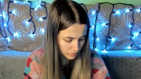 Snapshot of maggiecake chatting on 1, 2, 2026 Maggie online show from 1, 2, 2026