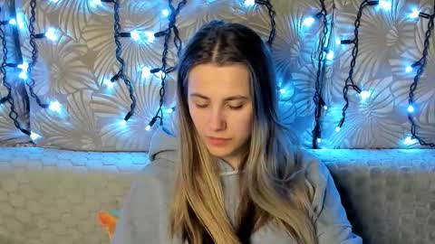 Snapshot of maggiecake chatting on 12, 2, 2026 Maggie online show from 12, 2, 2026