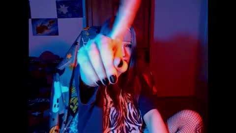 Snapshot of maggieswaggy chatting on 5, 2, 2026 Magdalene Swaggy online show from 5, 2, 2026