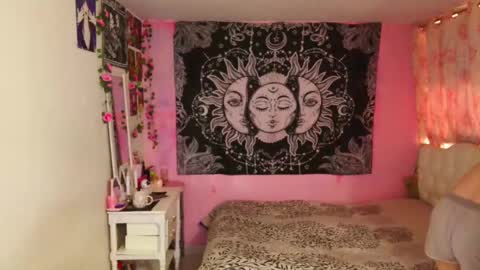 Claire online show from 17, 1, 2025