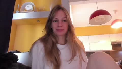 Snapshot of magic_couple13 chatting on 8, 11, 2025 Alice online show from 8, 11, 2025