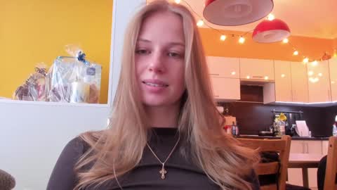 Snapshot of magic_couple13 chatting on 13, 1, 2026 Alice online show from 13, 1, 2026