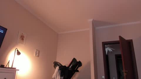 Snapshot of magic_couple13 chatting on 4, 2, 2026 Alice online show from 4, 2, 2026