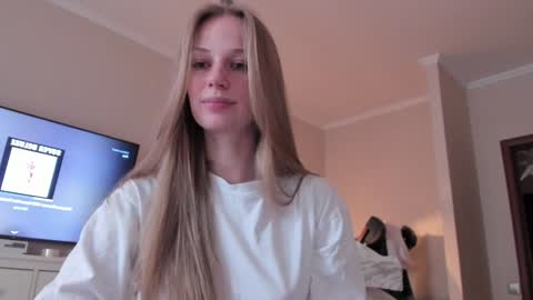 Snapshot of magic_couple13 chatting on 9, 2, 2026 Alice online show from 9, 2, 2026