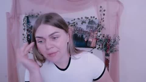 magic_katarina_ online show from 19, 12, 2025